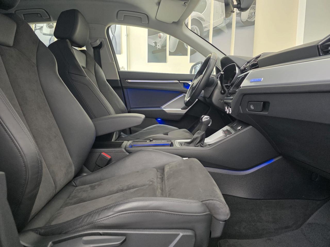 Audi Q3 SPB 35 TDI Quattro S-Line+Cerchi 20+Luci Ambiente..