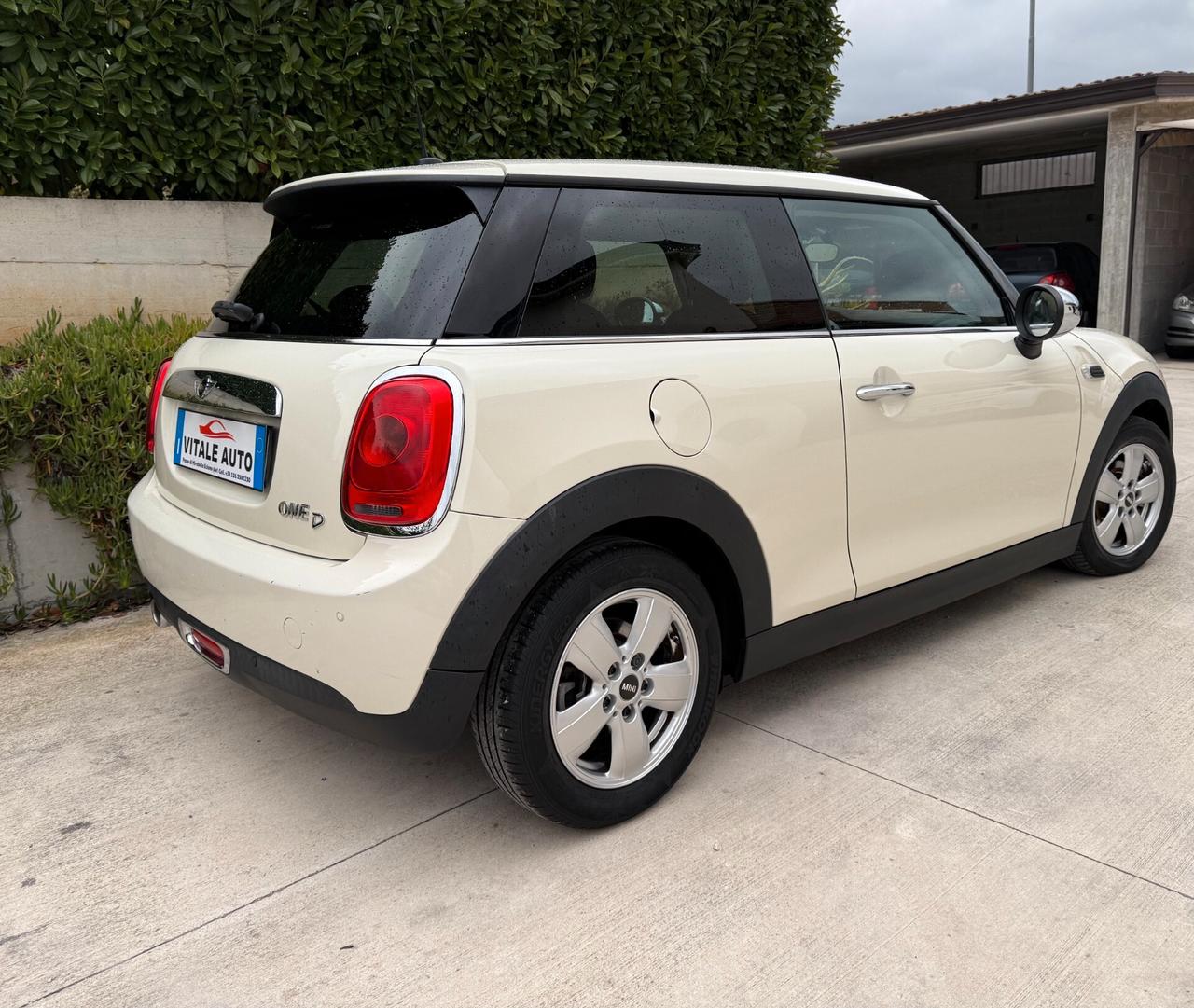 Mini Cooper 1.5 One Business Diesel 95 CV (E6)