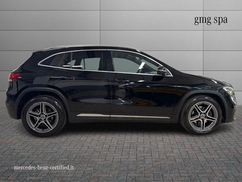 Mercedes-Benz GLA 180 d Premium auto