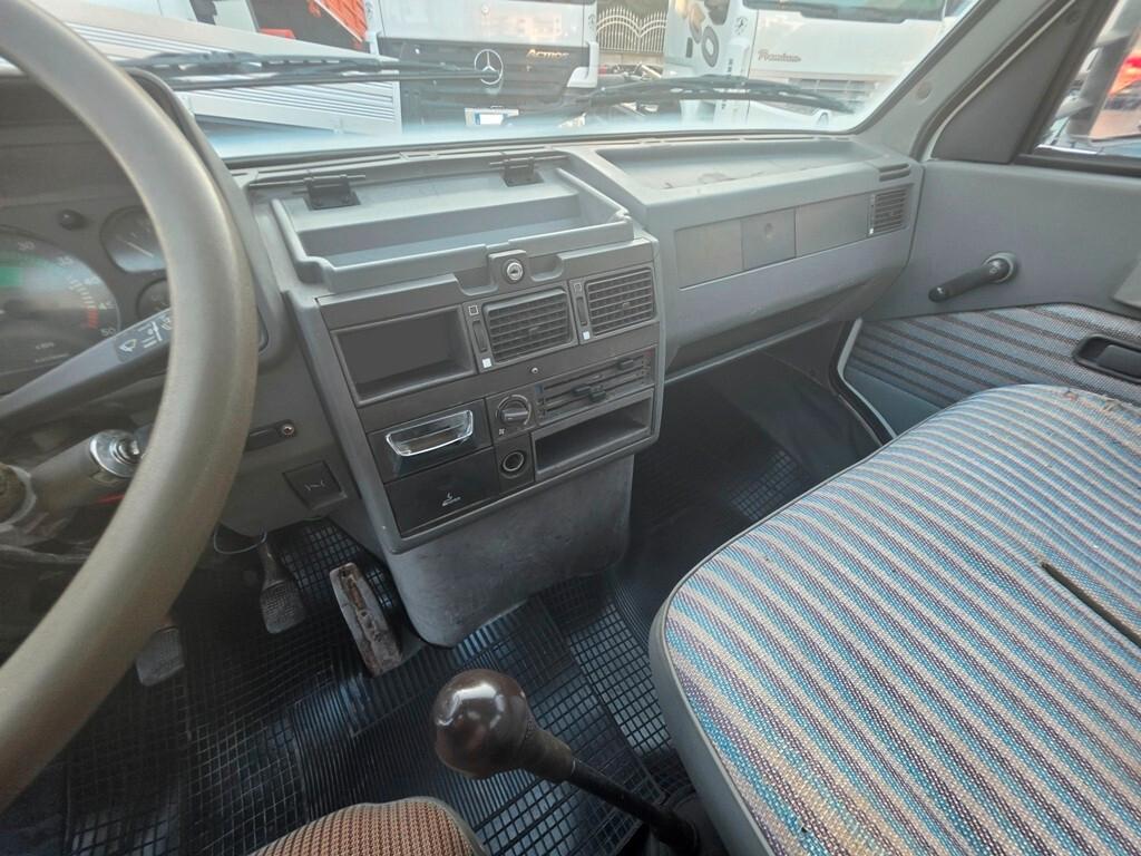 IVECO DAILY 35-10 RIBALTABILE TRILATERALE