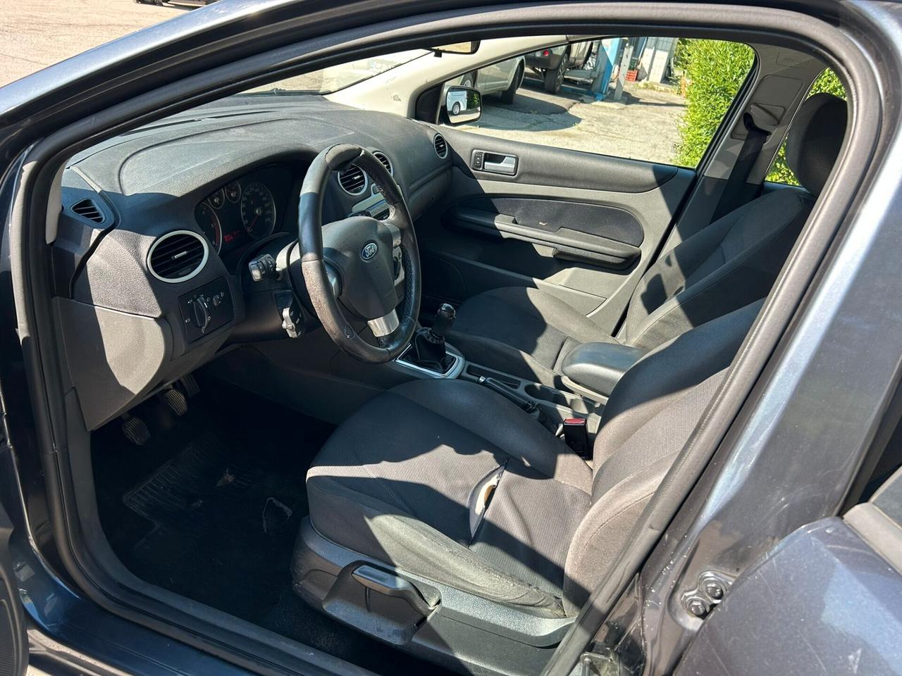 Ford Focus station wagon 1.6 TDCi (90CV) Ghia