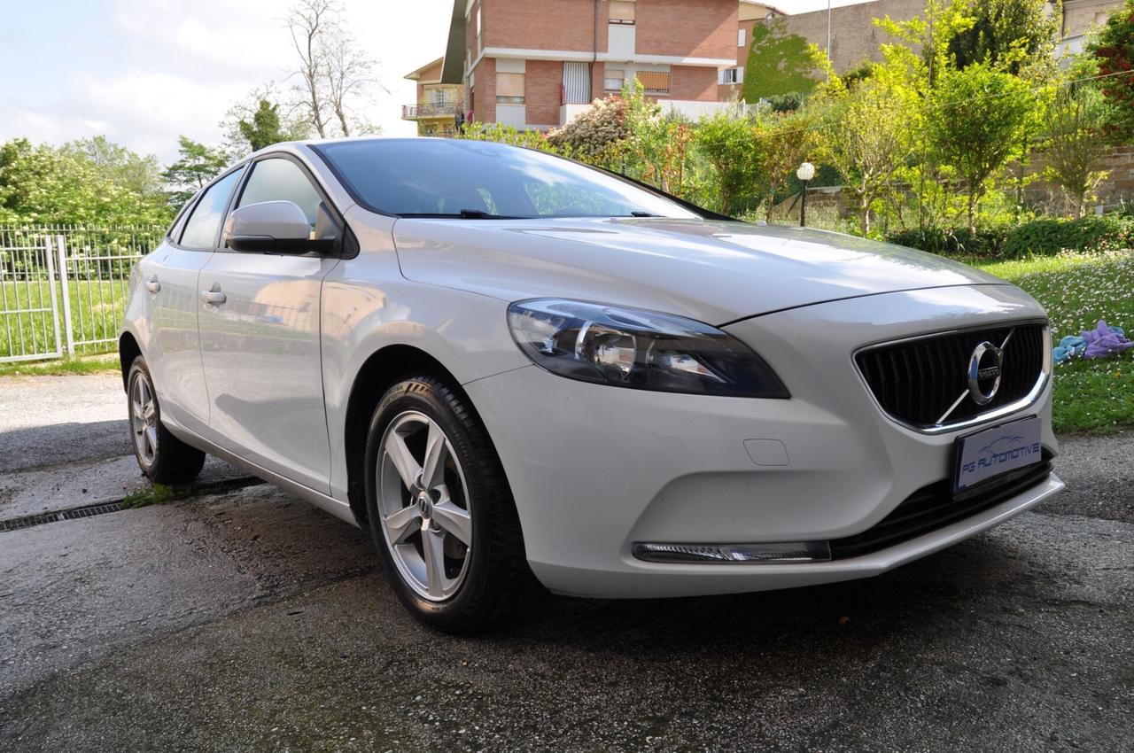 Volvo V40 2.0 D2 Kinetic my18