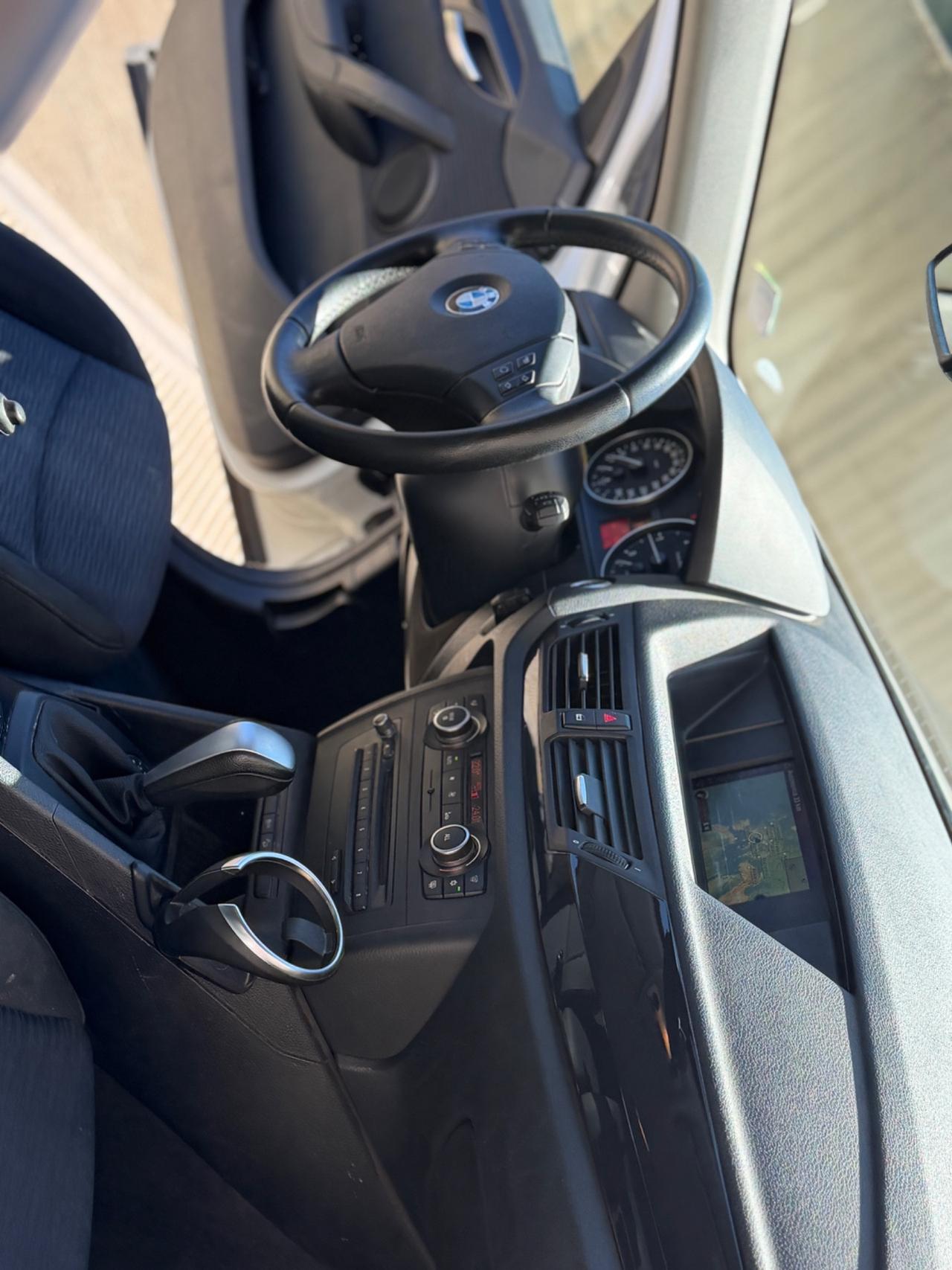Bmw X1 xDrive18d 2012 - PERMUTABILE