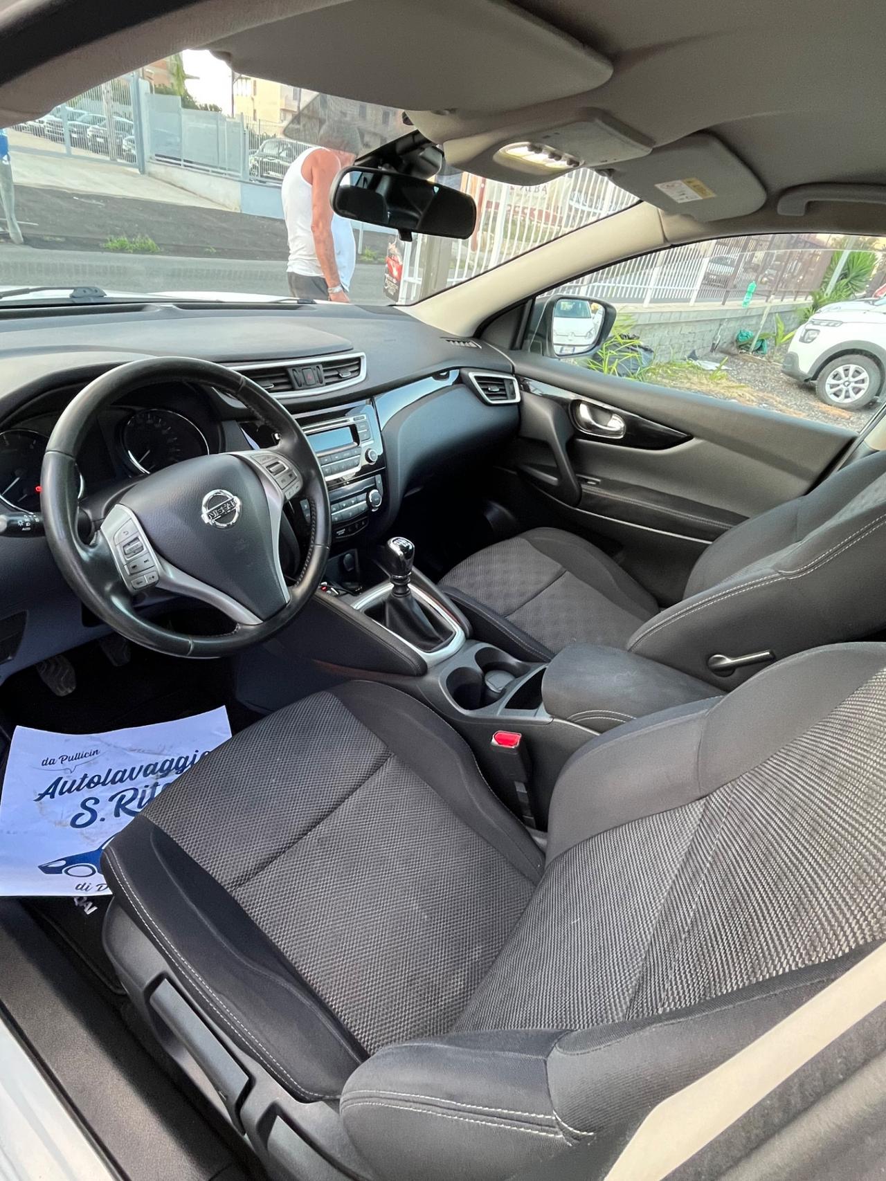 Nissan Qashqai 1.5 dCi