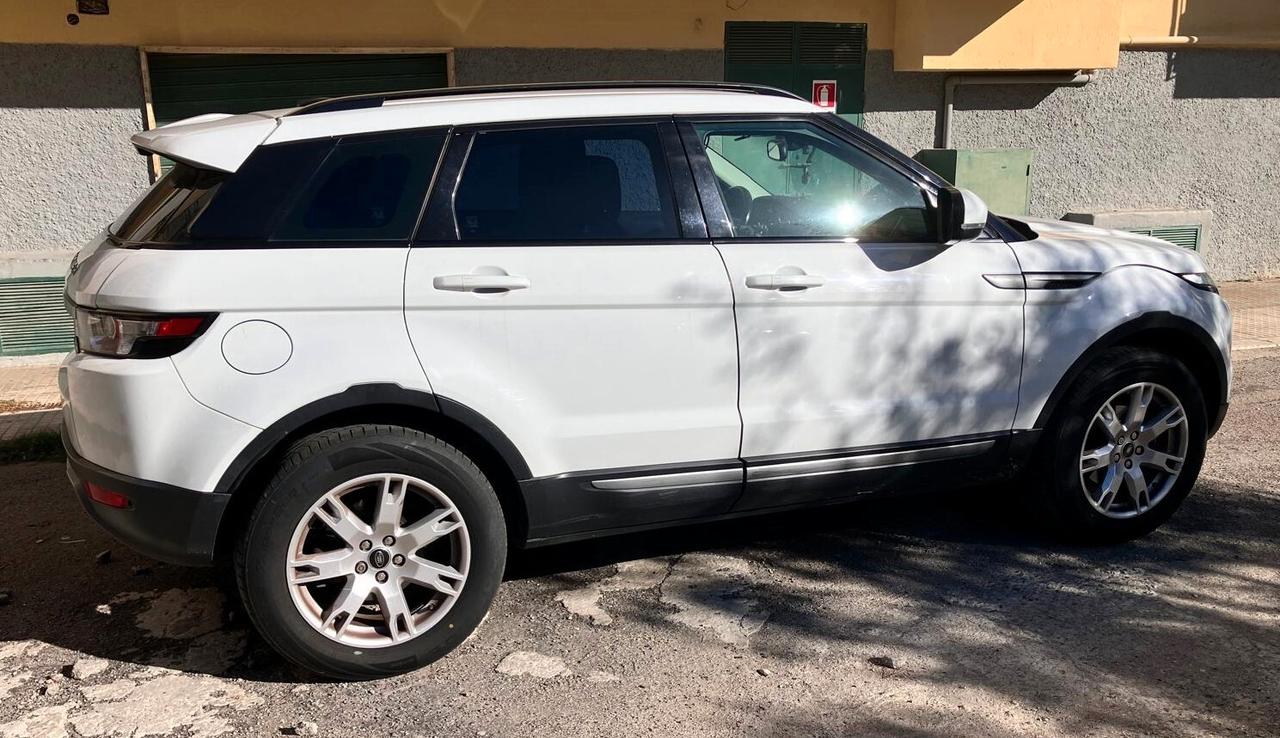 Range Evoque 2.2 Sd4 5p. Pure