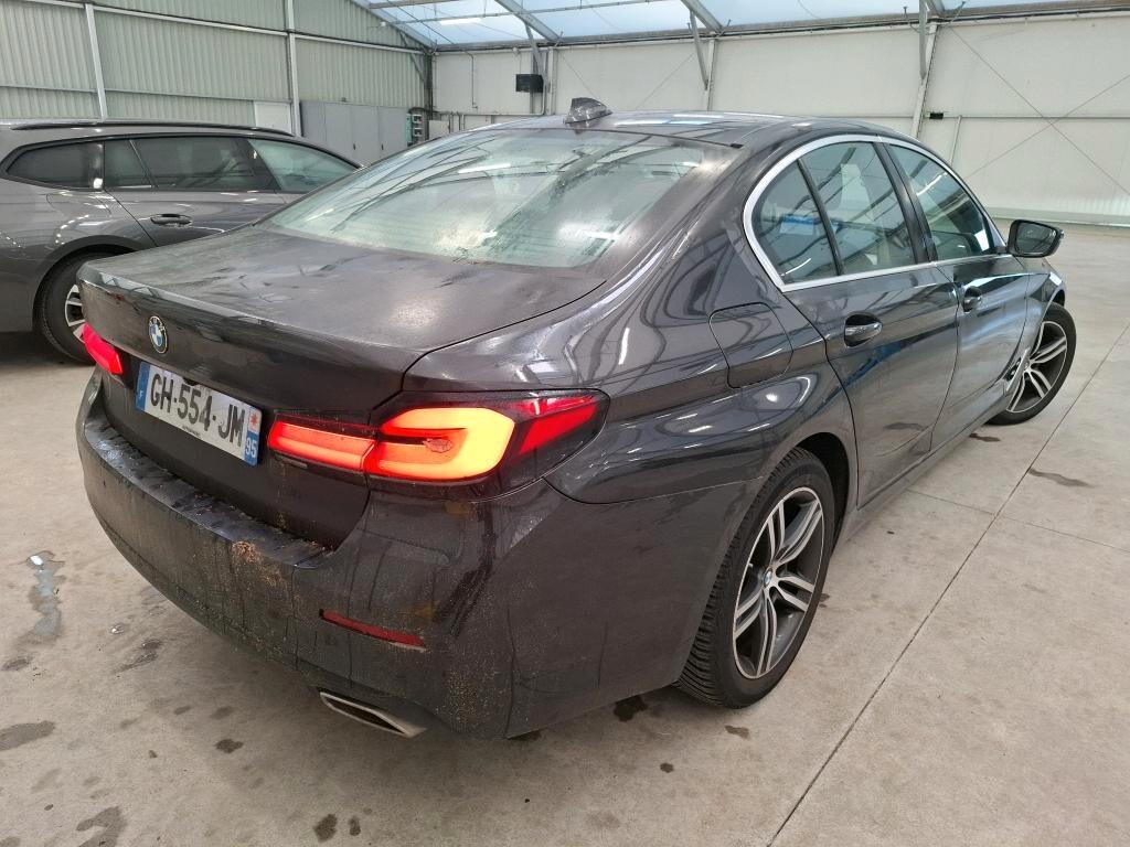 BMW 518D 150CV STEPTRONIC 48V BUSINESS DESIGN ( FARI LED - BMW DIGITAL COCKPIT - PELLE - NAVI - MIRROR - PDC - TELECAMERA POST. )