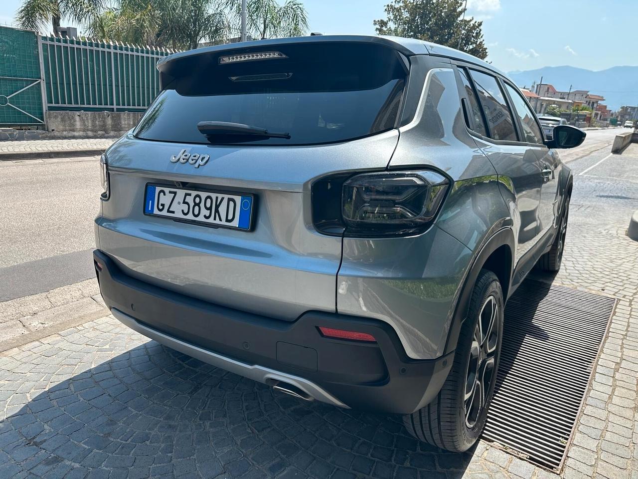 Jeep Avenger 1.2 Turbo 100 CV Summit