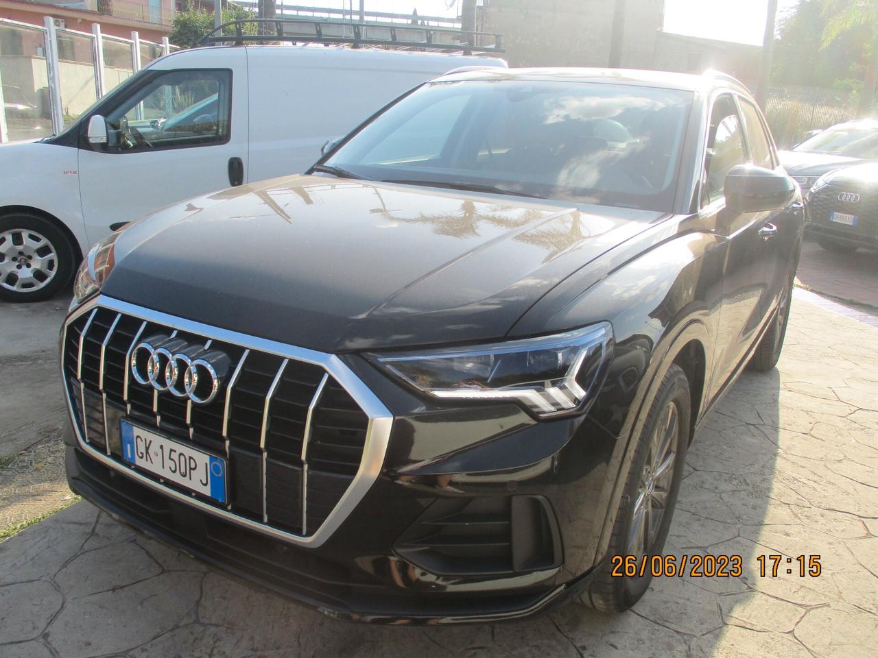 Audi Q3 35 TDI S tronic Business Advanced