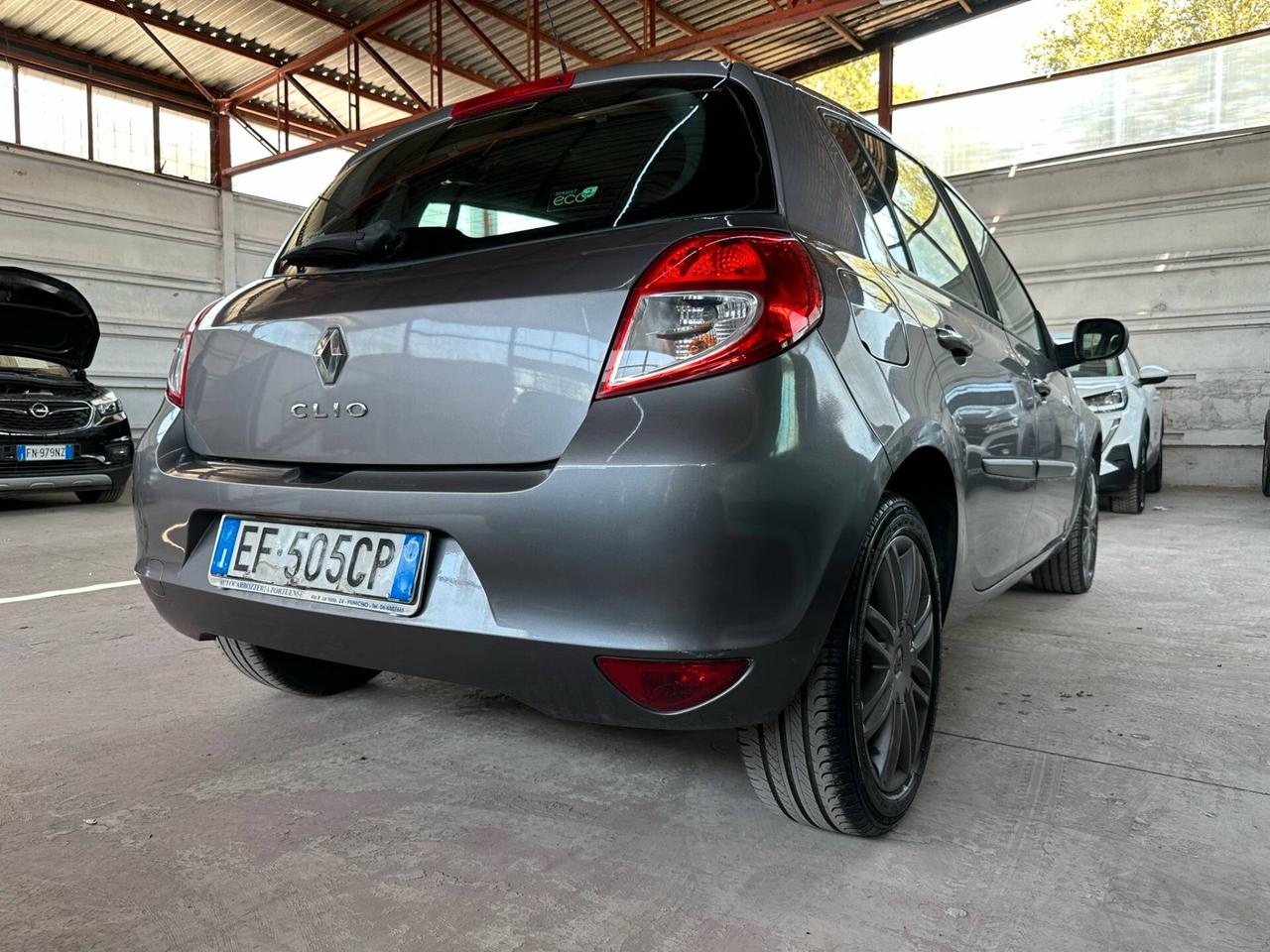 Renault Clio 1.2 16V 5 porte 20th Anniversario