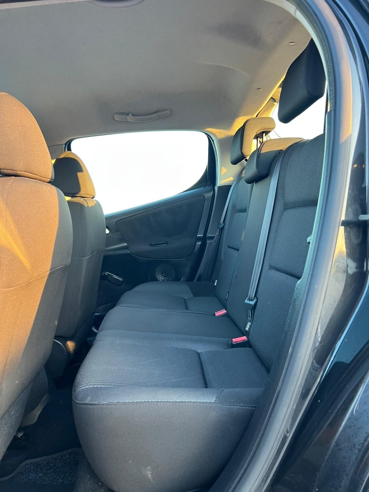 Peugeot 207 1.4 HDi 70CV FAP 5p. Mix