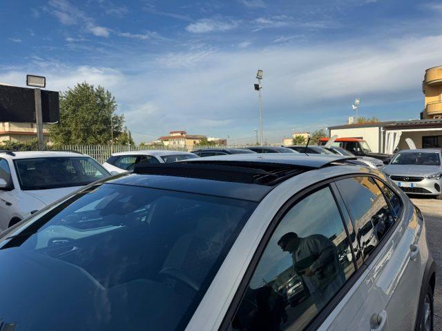 VOLKSWAGEN Taigo 1.0 TSI 110 CV R-Line