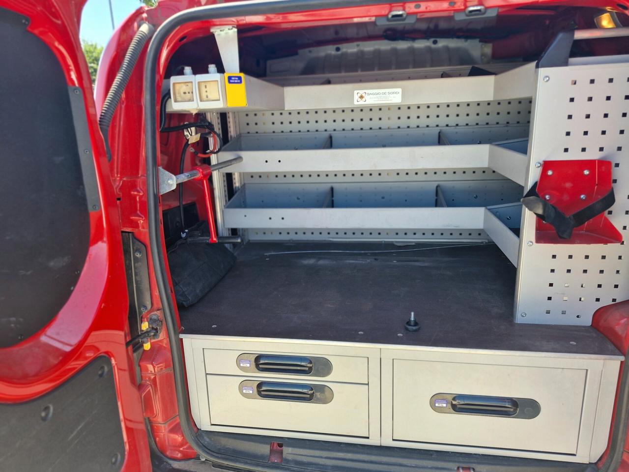Fiat Fiorino 1.3 MJT 95CV Cargo