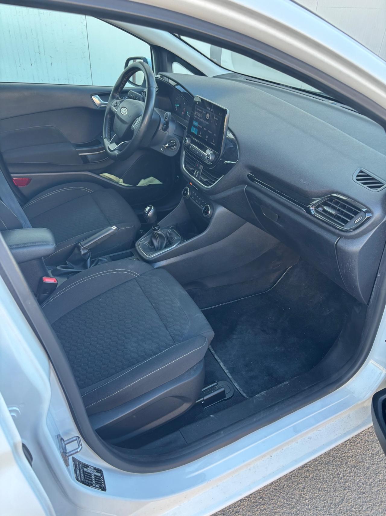 Ford Fiesta 1.0 Ecoboost Hybrid 125 CV 5 porte Titanium