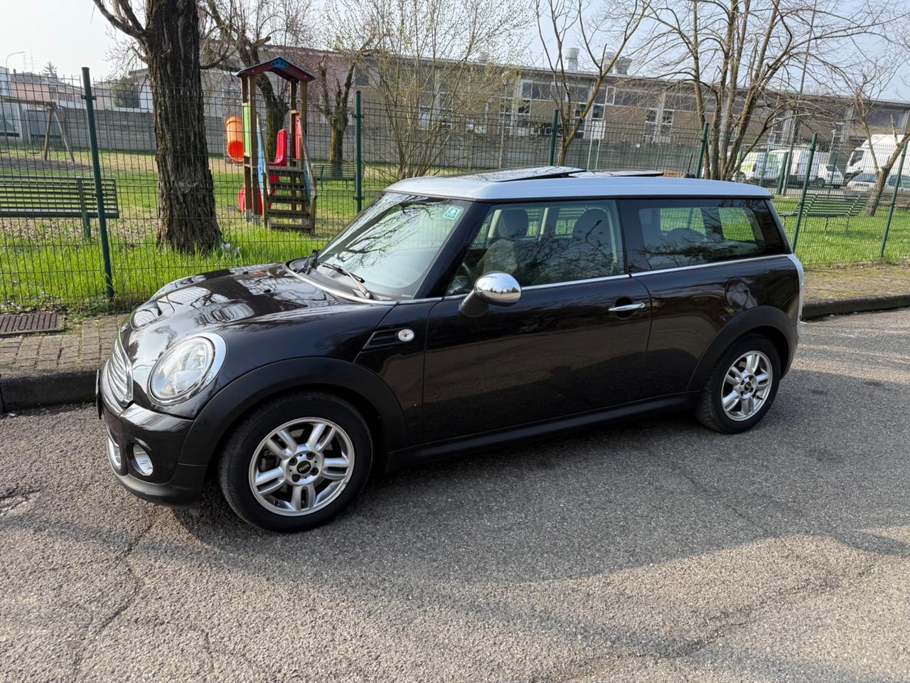 Mini Cooper Clubman AUTOMATICA-2013 BENZINA 1.6