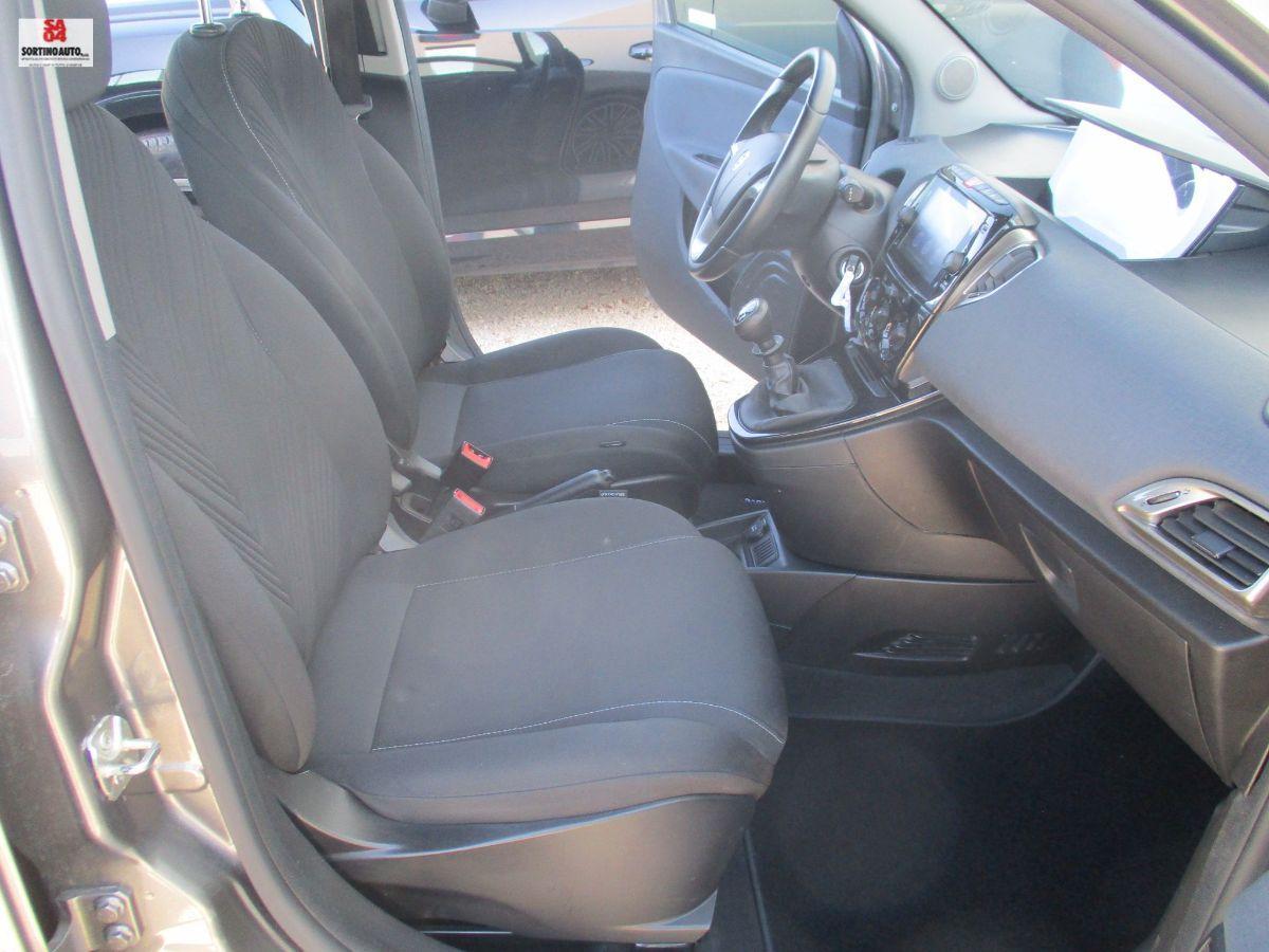 LANCIA Ypsilon 1.0 5p.S&S Hybryd Gold- KM50000