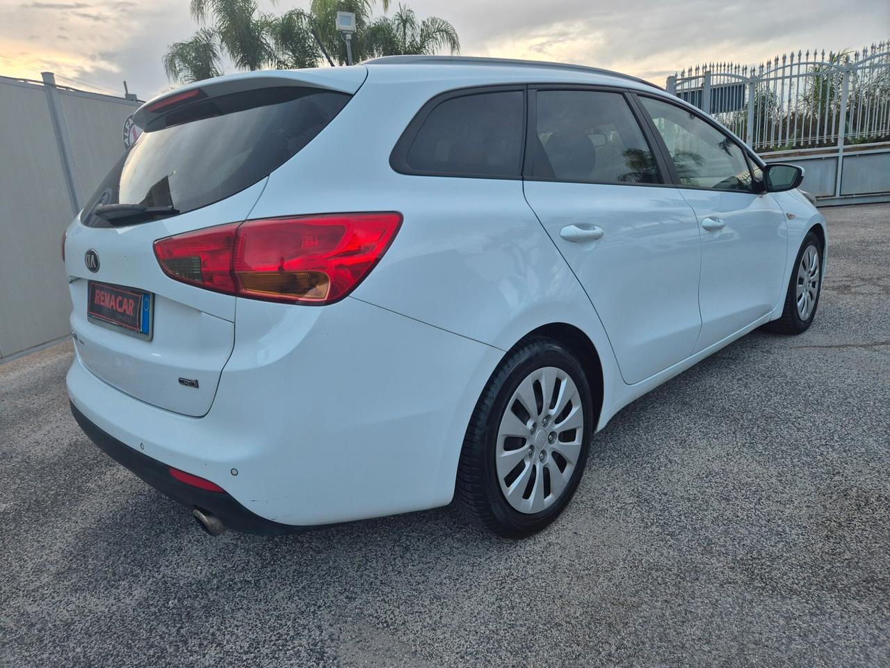 Kia Ceed cee'd 1.6 CRDi 110 CV RESTAYLING NUOVA FULL