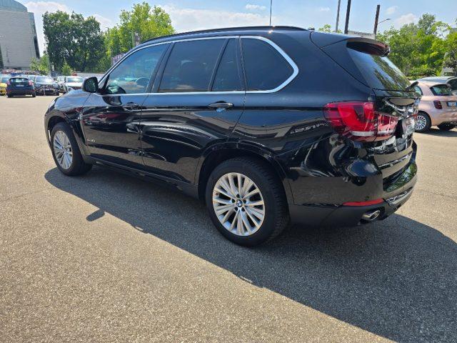 BMW X5 xDrive30d 249CV Luxury TETTO SERVICE BMW PERMUTE