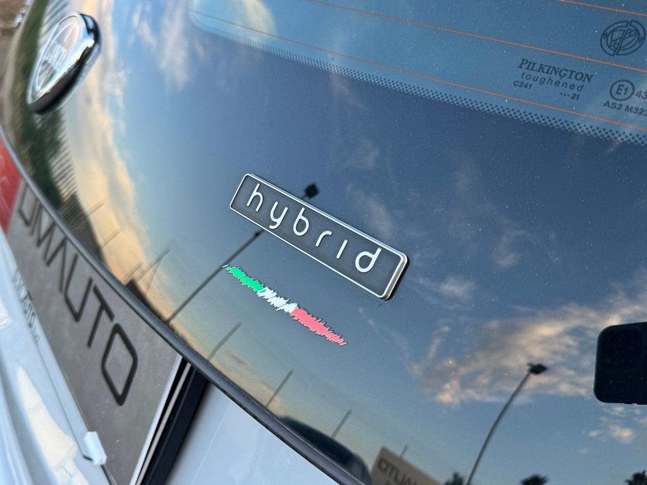 Lancia Ypsilon 1.0 FireFly 5 porte S&S Hybrid Ecochic Silver