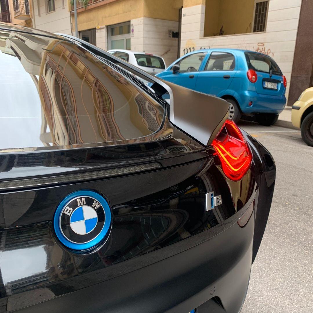 BMW i8 2017 **CERTIFICATA BMW**