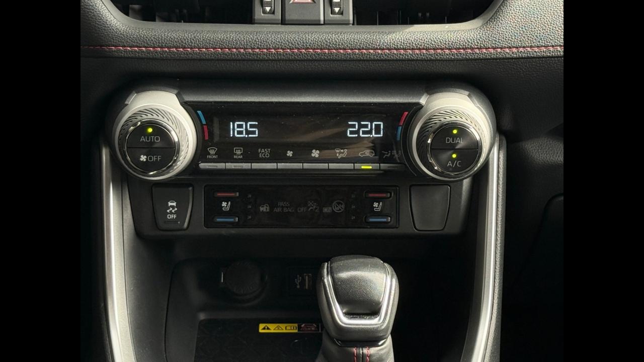 TOYOTA RAV4 Plug-in Hybrid More Style AWD-i