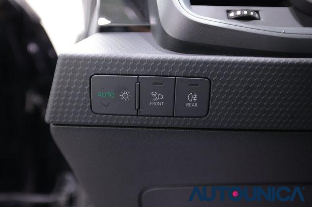AUDI A1 SPB 30 TFSI S TRONIC ADMIRED FARI LED
