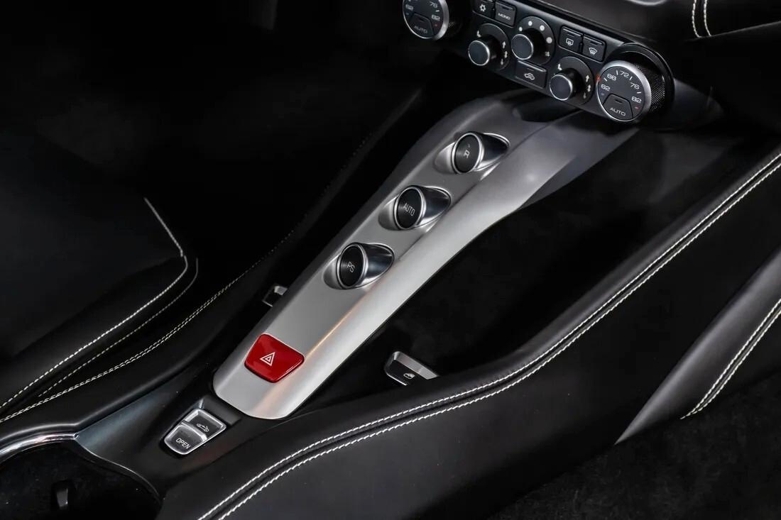 Ferrari California LEASING FULL INCLUSIVE - NOLEGGIO LUNGO TERMINE