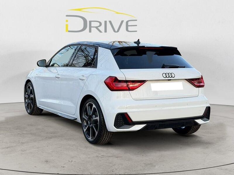 Audi A1 A1 Sportback 30 116cv s-tronic SLINE led multicolor Bianco bicolore