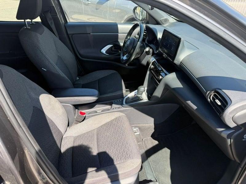 Toyota Yaris Cross 1.5H (116 CV) E-CVT Adventure AWD-i