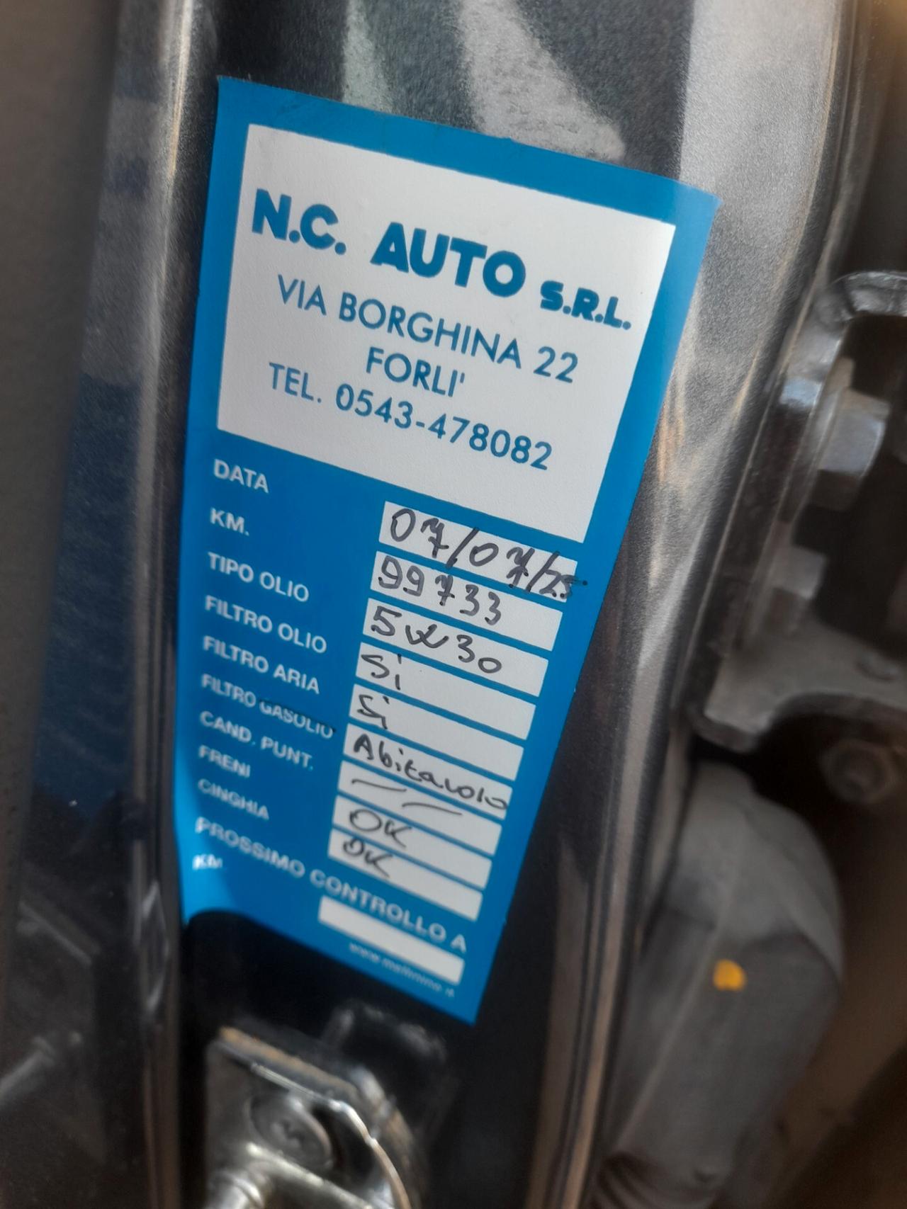 Renault Clio dCi 90 CV Moschino