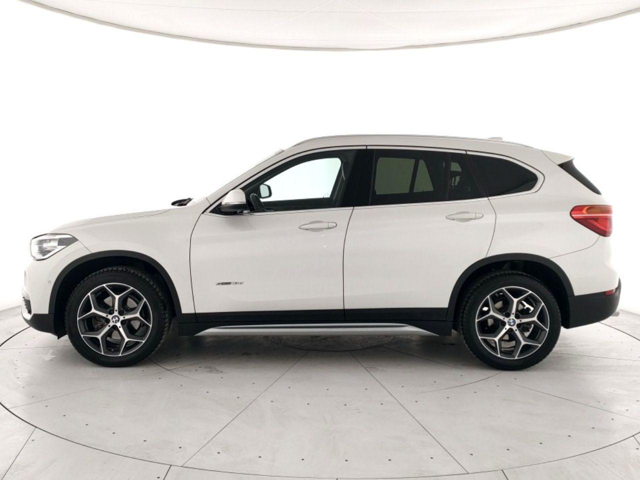 BMW X1 sdrive 18d Advantage auto