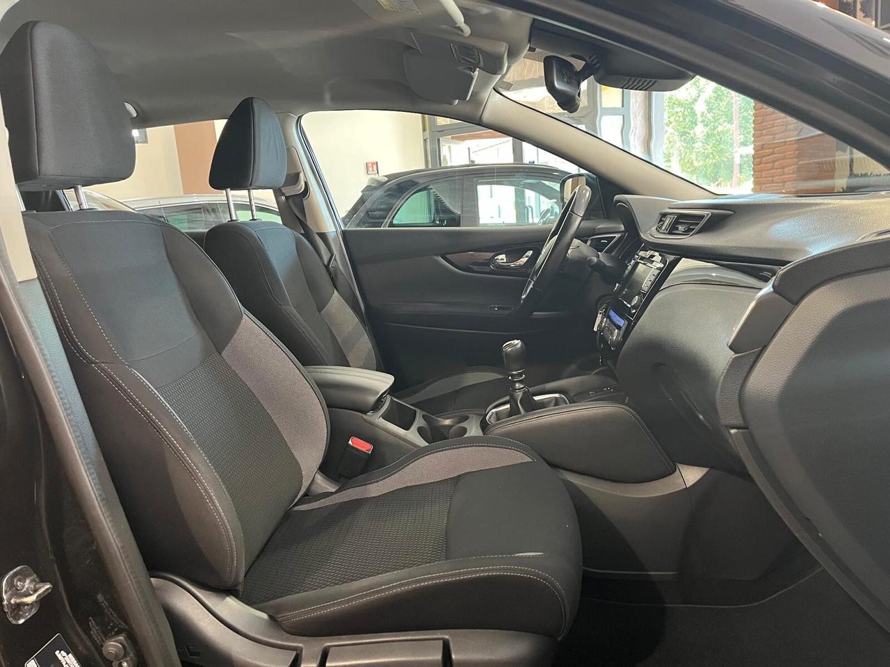 Nissan Qashqai 1.3 DIG-T 140 CV N-Connecta