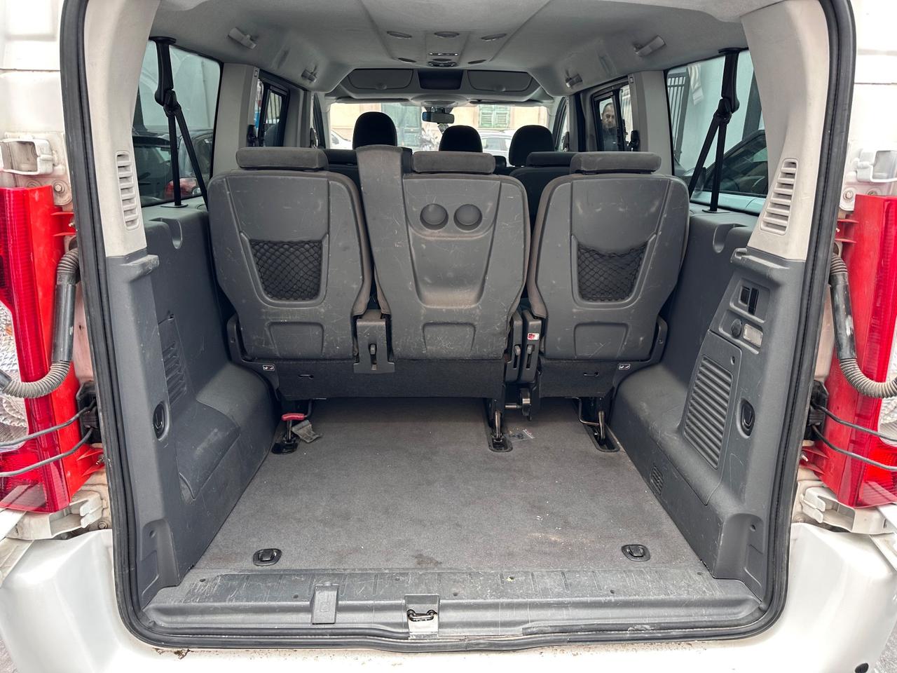 Peugeot Expert 2.0 HDi 9 POSTI