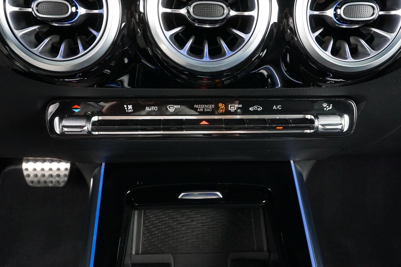 Mercedes-benz GLA 180 d Automatic AMG Line Advanced Plus