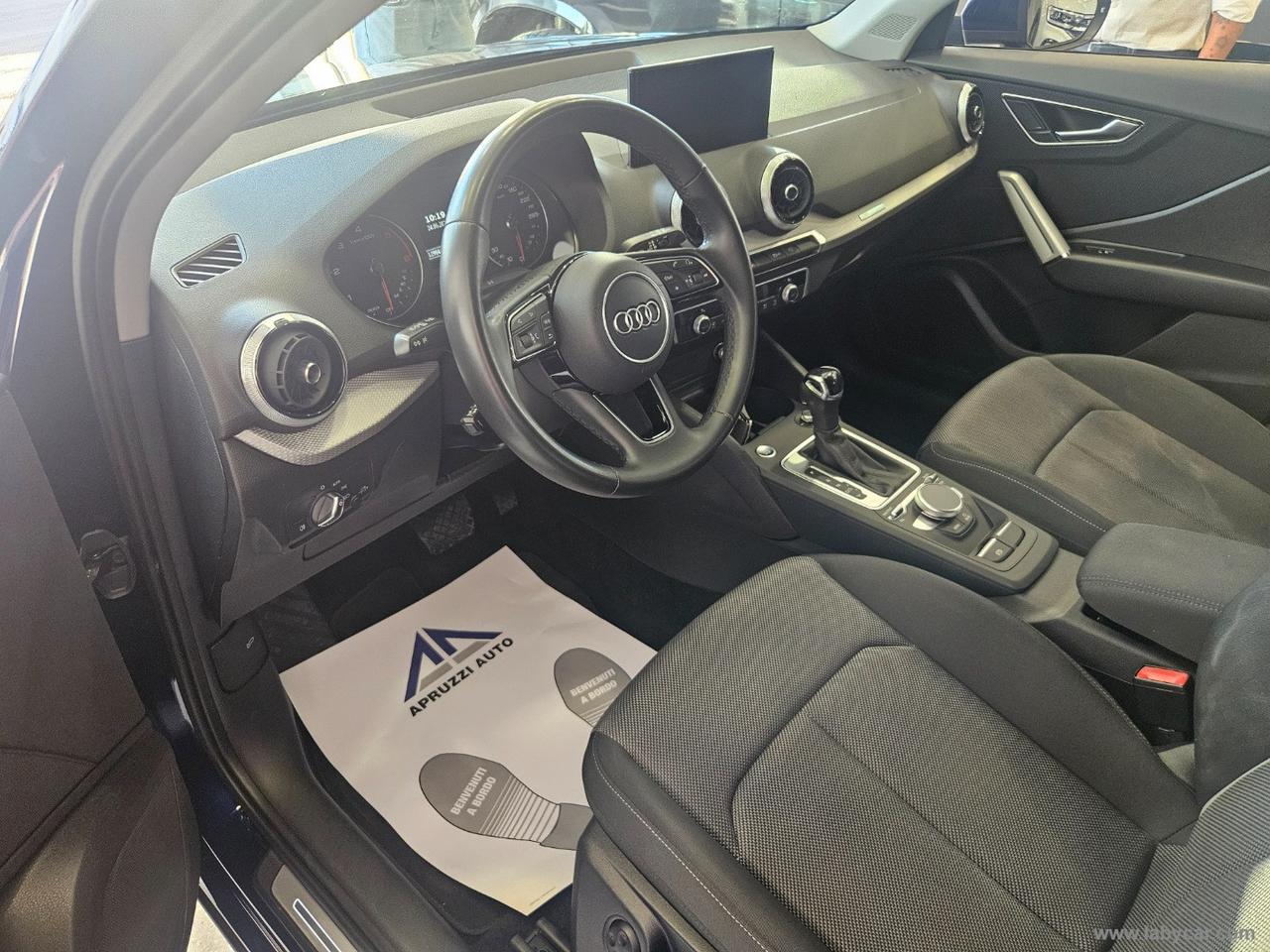 AUDI Q2 35 TDI S tronic Business