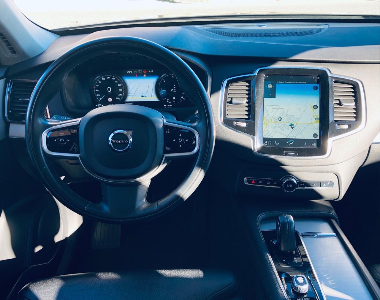 Volvo XC 90 XC90 B5 (d) AWD Geartronic Momentum