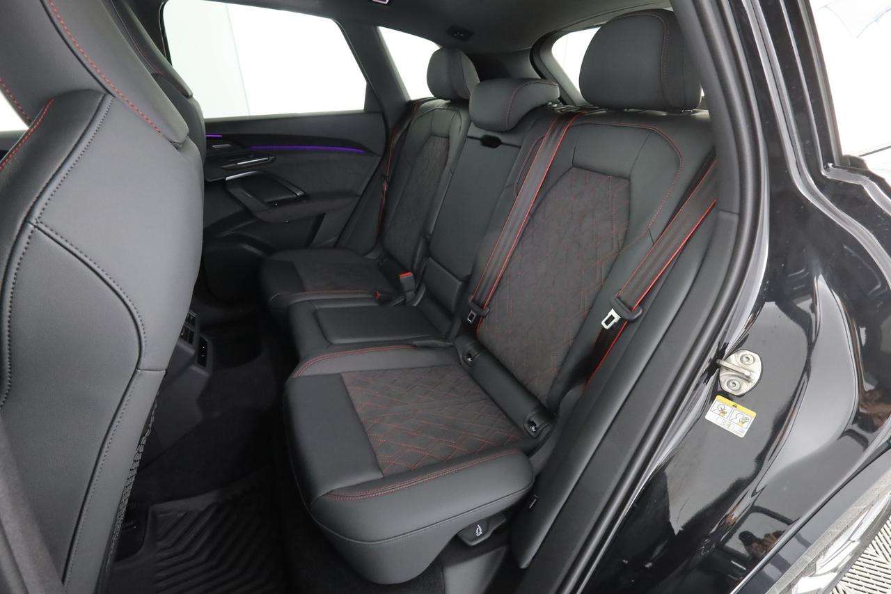 AUDI Q5 3° serie Q5 TDi 150 kW mHEV+ S tronic quattro S line editio