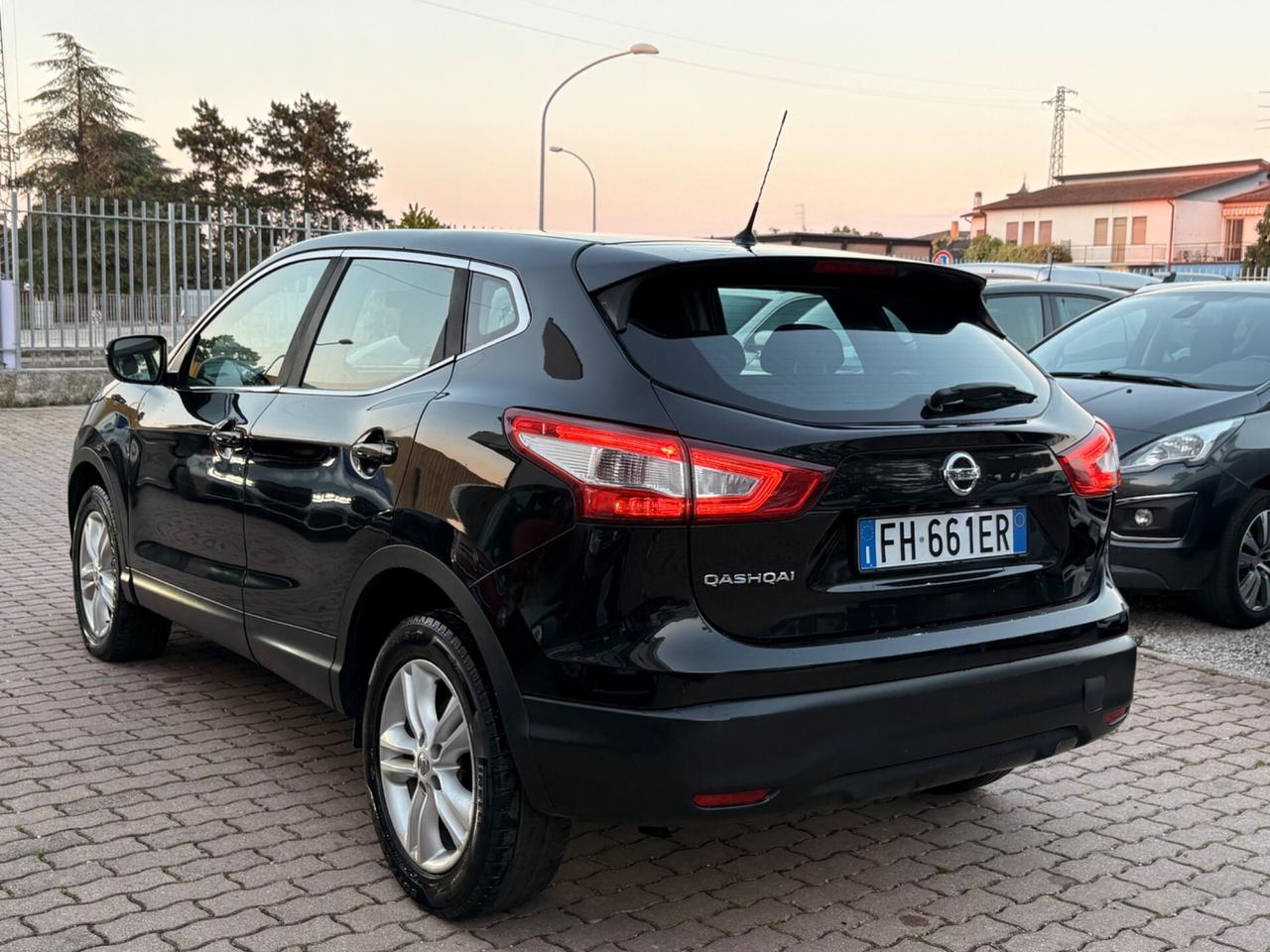 Nissan Qashqai 1.5 dCi N-Vision