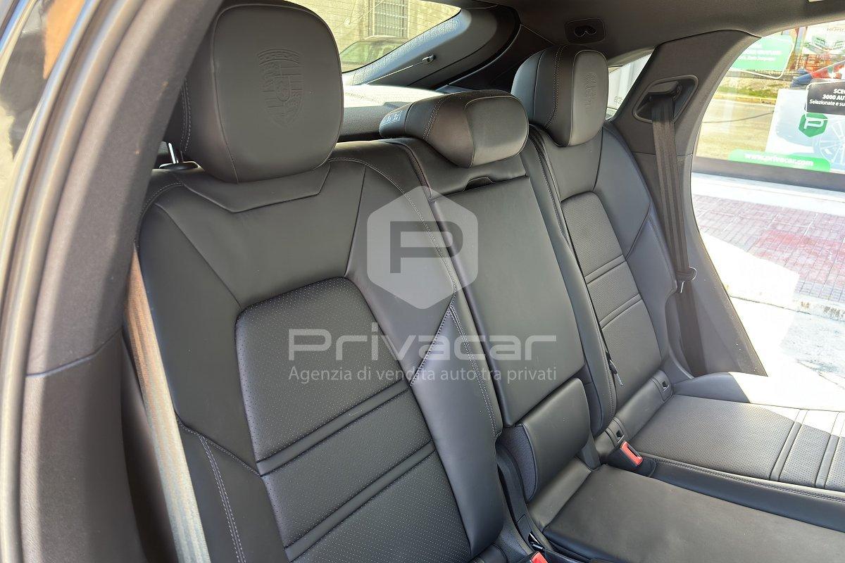 PORSCHE Cayenne Coupé 3.0 V6