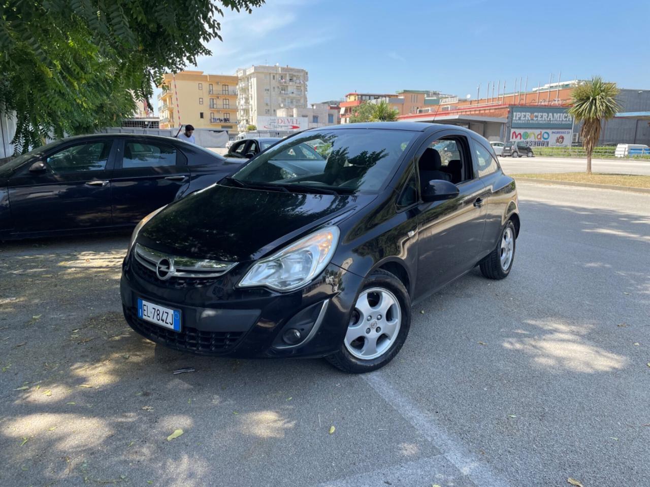 Opel Corsa 1.2 3 porte Elective