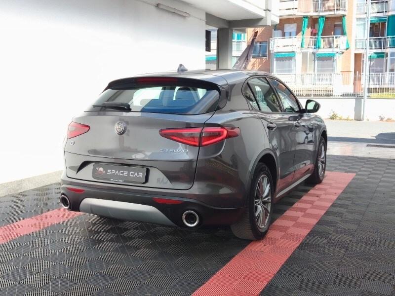 ALFA ROMEO Stelvio Stelvio 2.2 Turbodiesel 190 ...