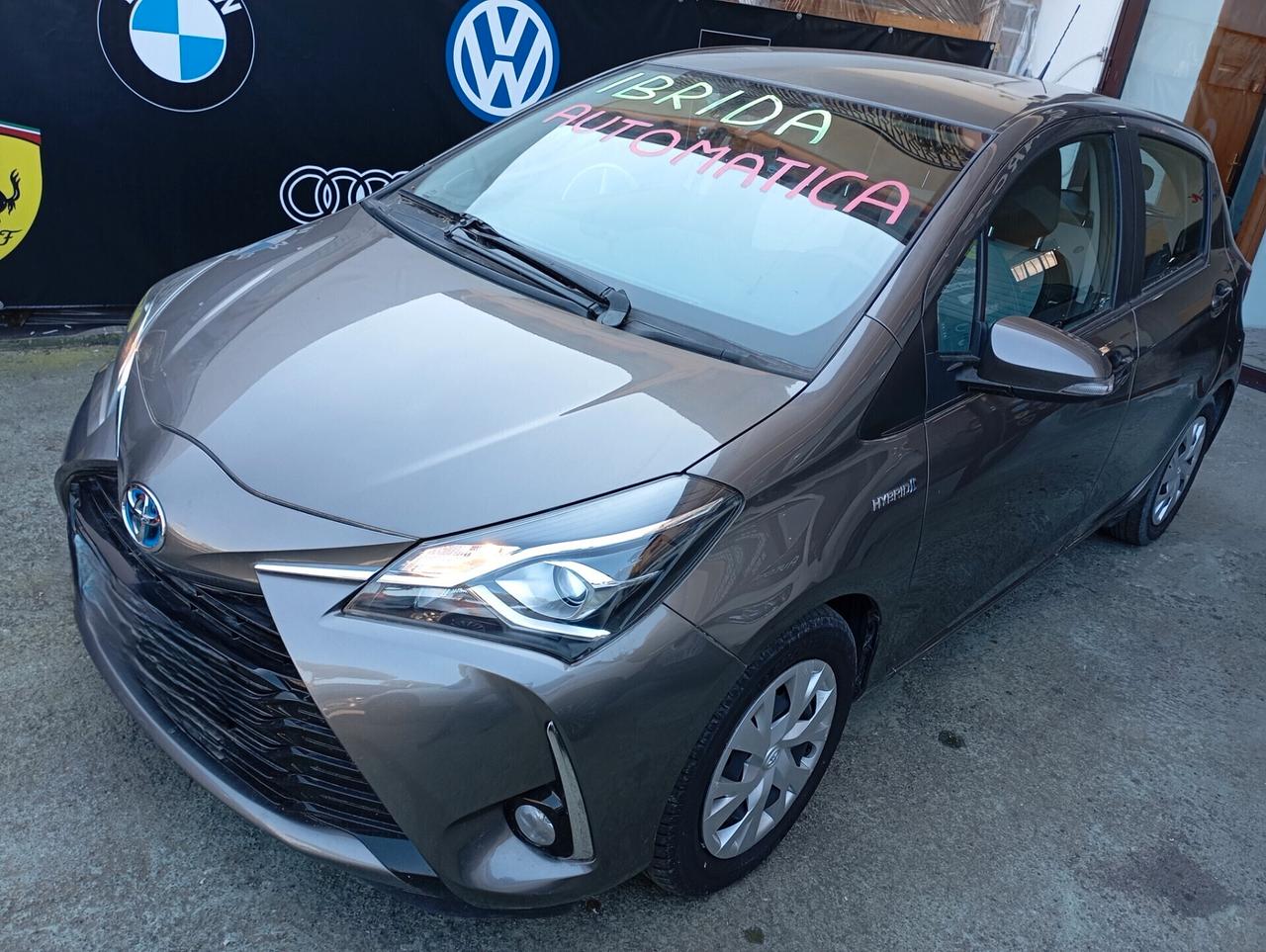 Toyota Yaris 5P 1.5 Hybrid Business Aut.