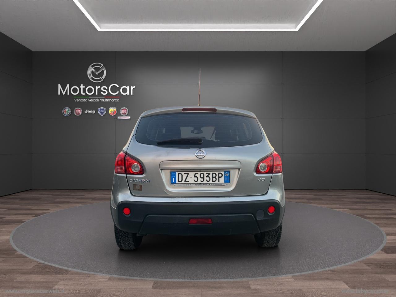 NISSAN Qashqai 2.0 dCi DPF 4WD Acenta