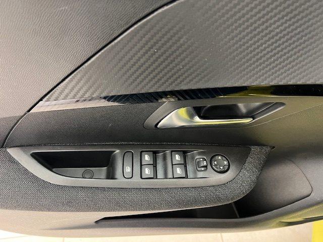 PEUGEOT 208 II 2023 - 1.2 hybrid Style 110cv e-dcs 6