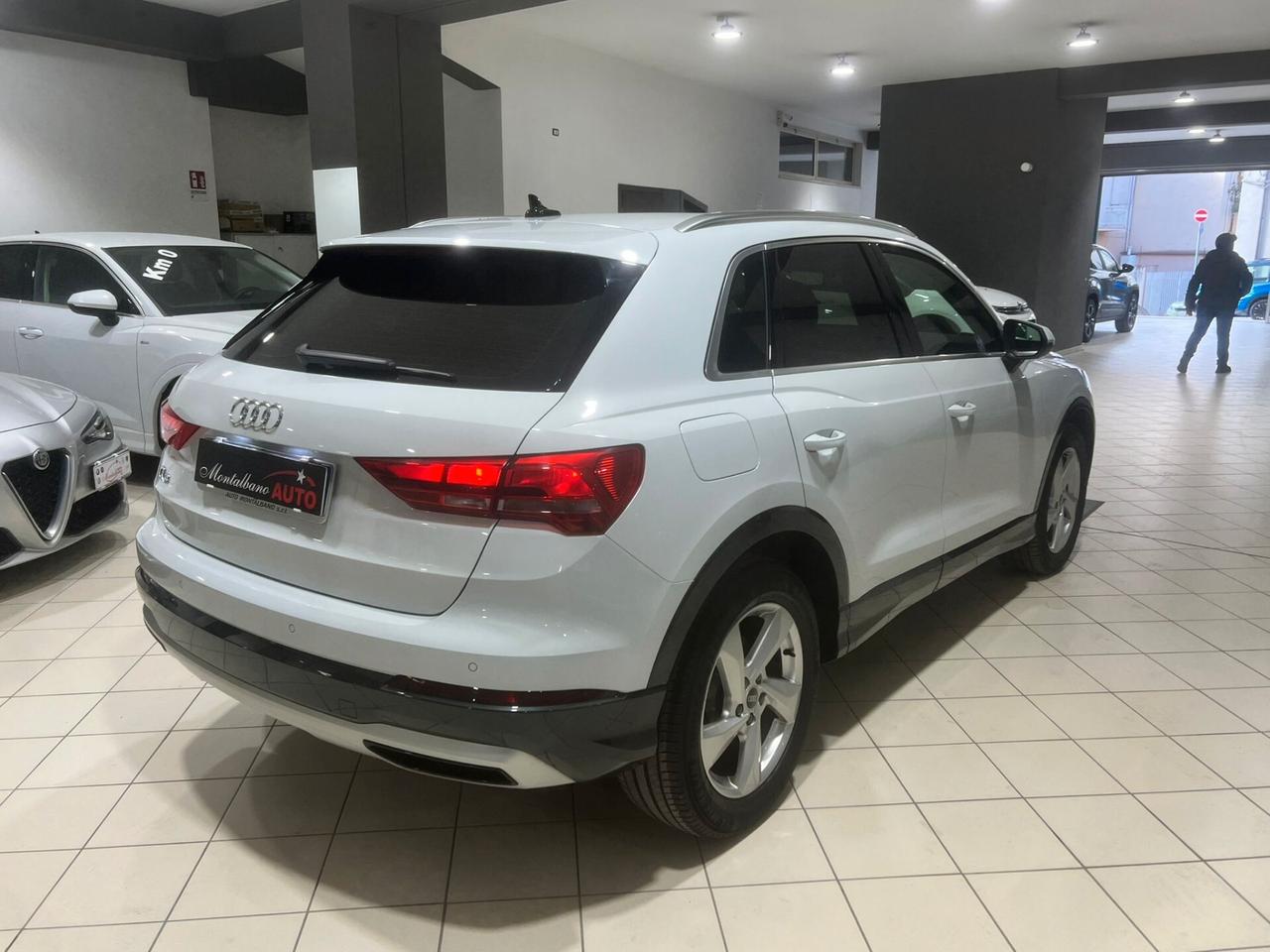 Audi Q3 35 TDI S tronic Business Advanced