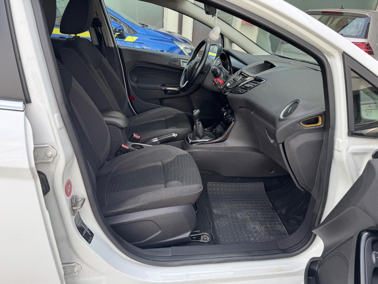 Ford Fiesta 1.5 TDCi 75CV Titanium 2013