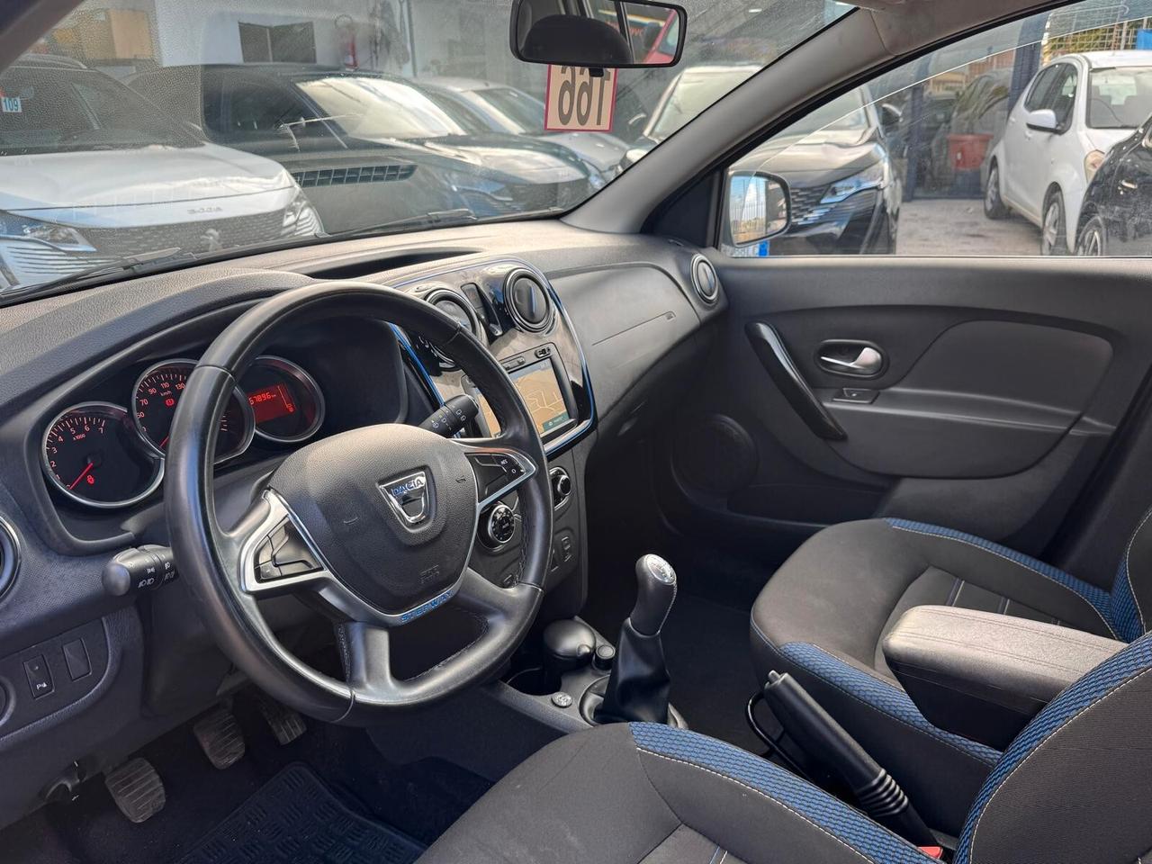 DACIA SANDERO STEPWAY 1.0 TCe 100CV GPL 15th Anniversary