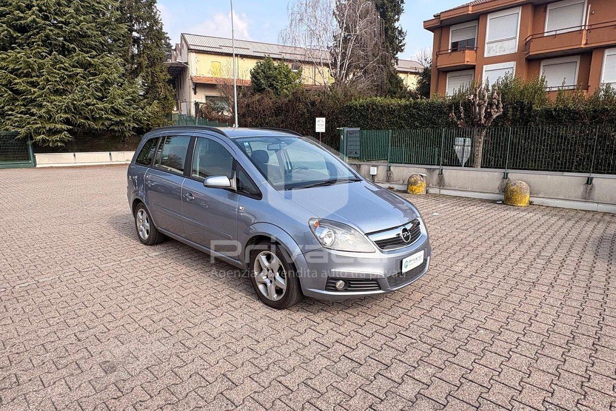 OPEL Zafira 1.6 16V Twinport Cosmo