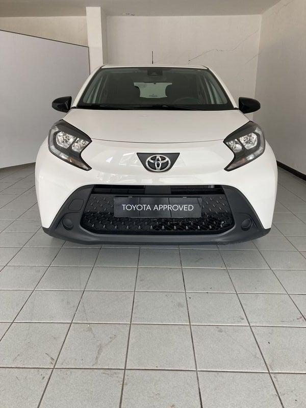Toyota Aygo X 1.0B (72 CV) Active