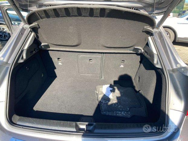 MERCEDES-BENZ GLA 200 d Automatic 4Matic Executi