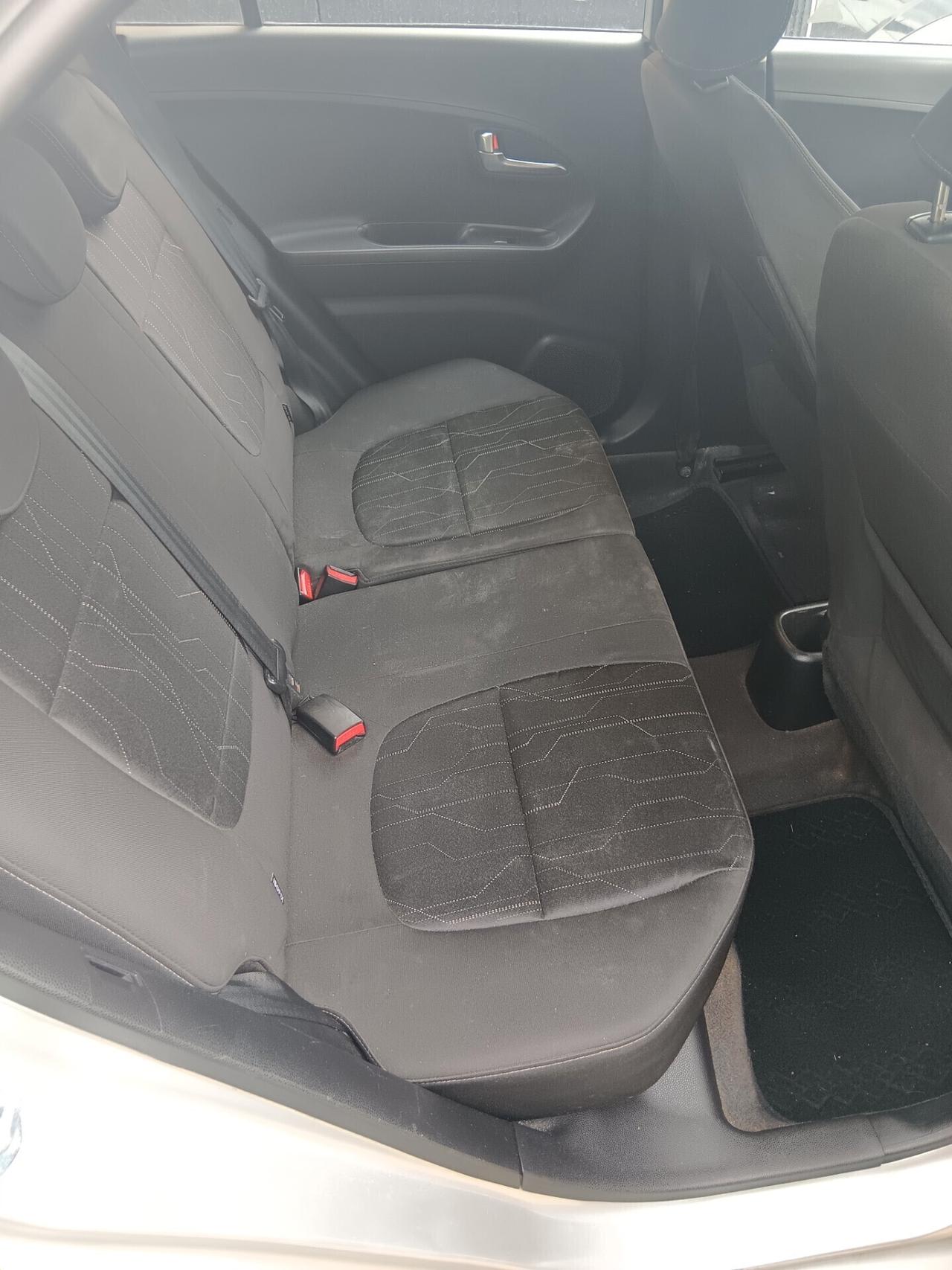 Kia Picanto 1.0 12V 5 porte Style